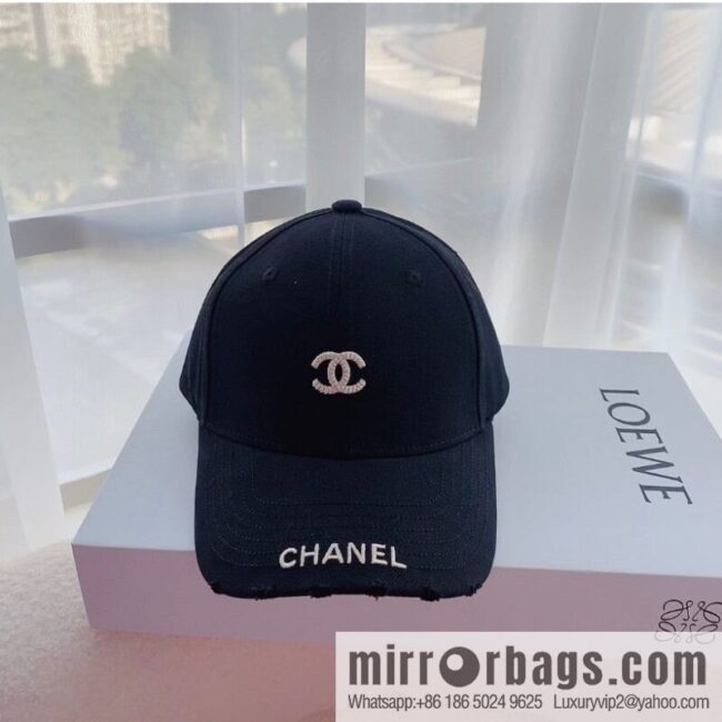 Chanel Chanel Autumn Unisex Cap