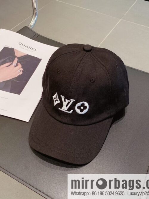i1675094544_7928_2-800x8001nb2zhcth3p46290_20250629234316.jpg LV Louis Vuitton\'s new unisex cap