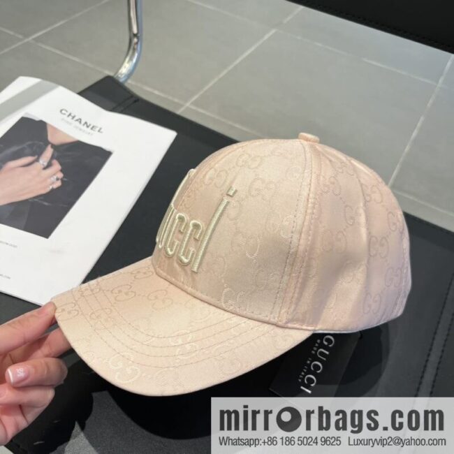 Gucci Gucci Spring/Summer 2023 New Baseball Cap