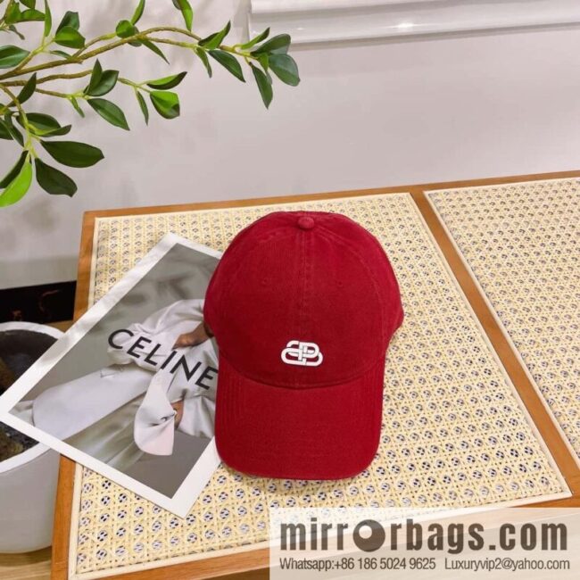 Balenciaga three-dimensional relief unisex baseball cap