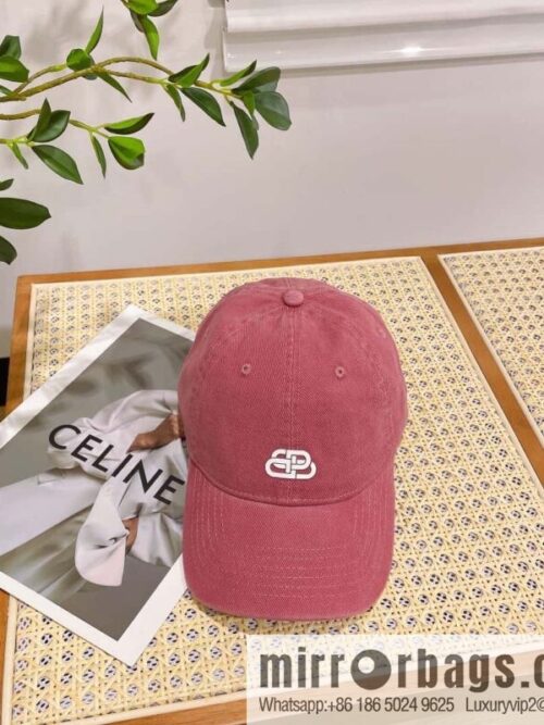 i1676778858_9920_0-800x800x0pfx0yv4vd12215_20250625170228.jpg Balenciaga three-dimensional relief unisex baseball cap