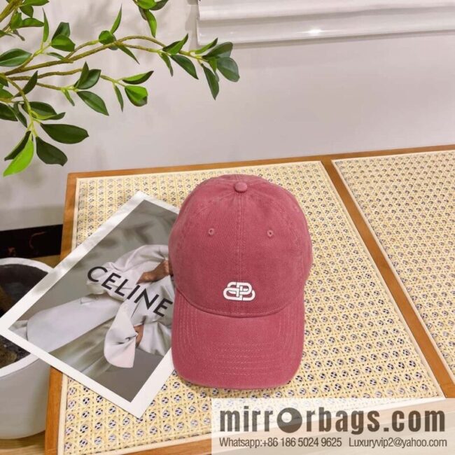 Balenciaga three-dimensional relief unisex baseball cap