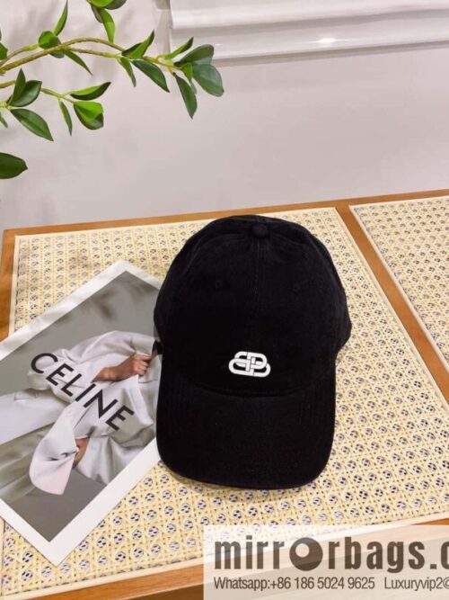 i1676779397_4016_0-800x800rkhrg3nuo5w12186_20250625165942.jpg Balenciaga three-dimensional relief unisex baseball cap