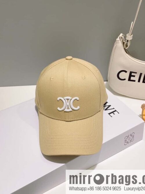 i1677380072_9161_0-800x800nx1cvxzobtt24160_20250625230716.jpg CELINE Spring 2023 New Simple Baseball Cap