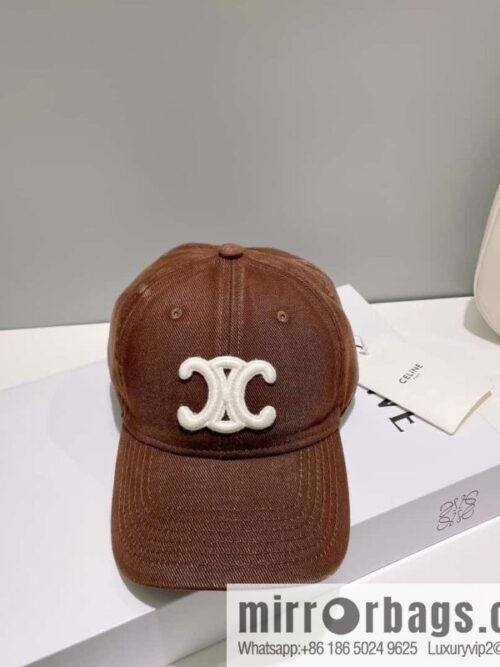 i1678251372_4880_0-800x800lrcm5g5zok324079_20250625230351.jpg CELINE Spring/Summer 2023 New Unisex Baseball Cap