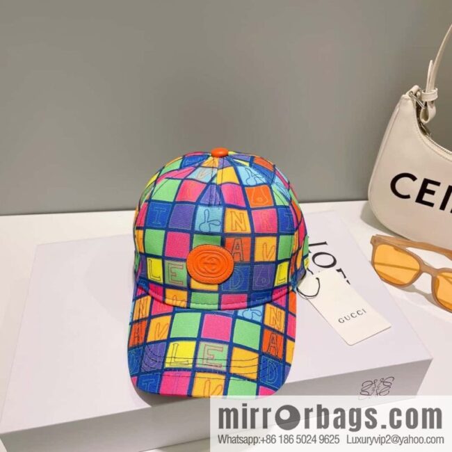 GUCCI Gucci\'s new unisex baseball cap