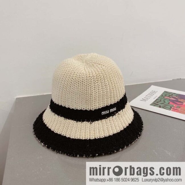 Miumiu Miu Miu spring and autumn 23-year-old knitted top hat
