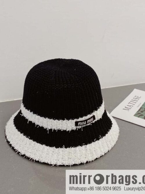 Miumiu Miu Miu spring and autumn 23-year-old knitted top hat