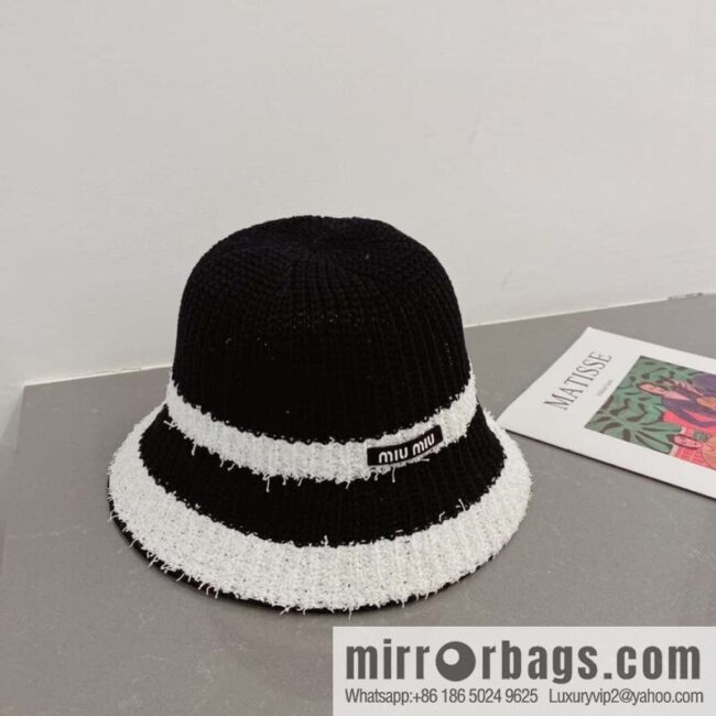 Miumiu Miu Miu spring and autumn 23-year-old knitted top hat
