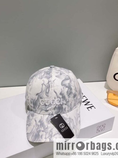 i1679632244_9245_0-800x800nrbivmznw5e12079_20250625165337.jpg GUCCI Gucci unisex embroidered baseball cap