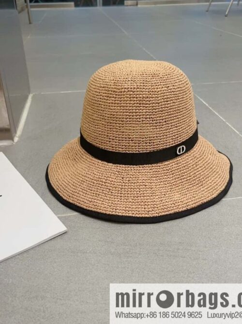 i1682956998_8834_0-800x8005fgyglun52f35499_20250626040248.jpg Dior Dior\'s new Lafite straw hat in summer