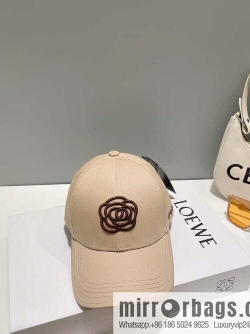 i1685078471_2367_0-800x800zzkzsp44cwc11474_20250625160341.jpg Chanel logo Xiaoxiang classic simple new baseball cap