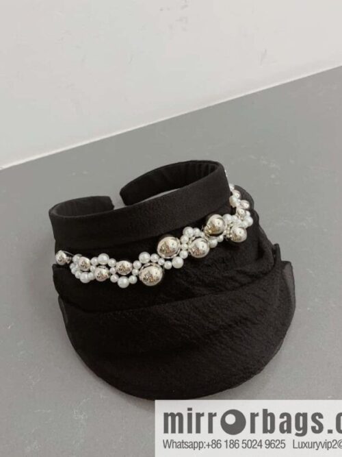 i1685891974_8541_0-800x800ea0y3qvl1jz24433_20250625232152.jpg Miao Miao miumiu 23 years old new headband sun hat