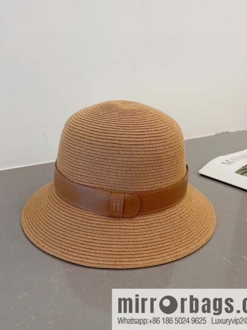 HERMES Fine Grass Basin Cap