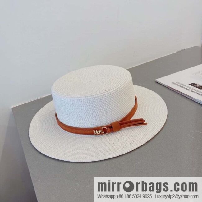 Dior\'s new flat top top hat