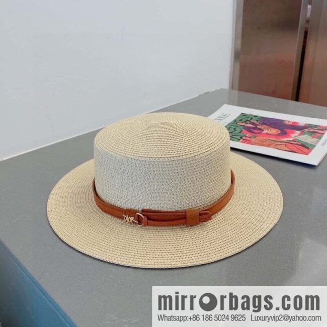 Dior\'s new flat top top hat