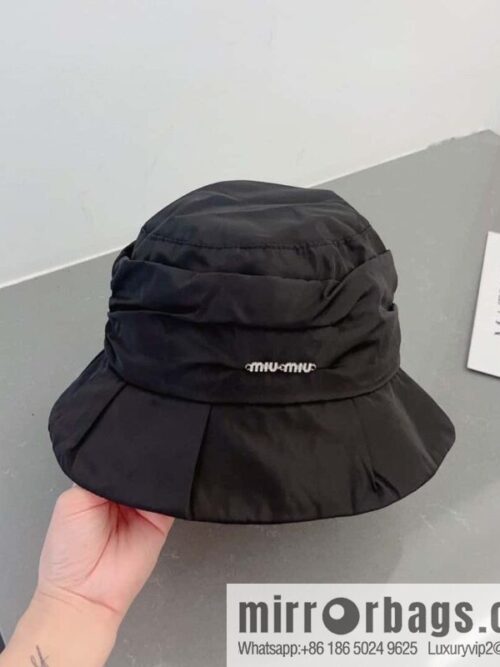 i1686332274_7548_0-800x800z5l2pz03p0j12322_20250625171218.jpg Miumiu new cloth hat