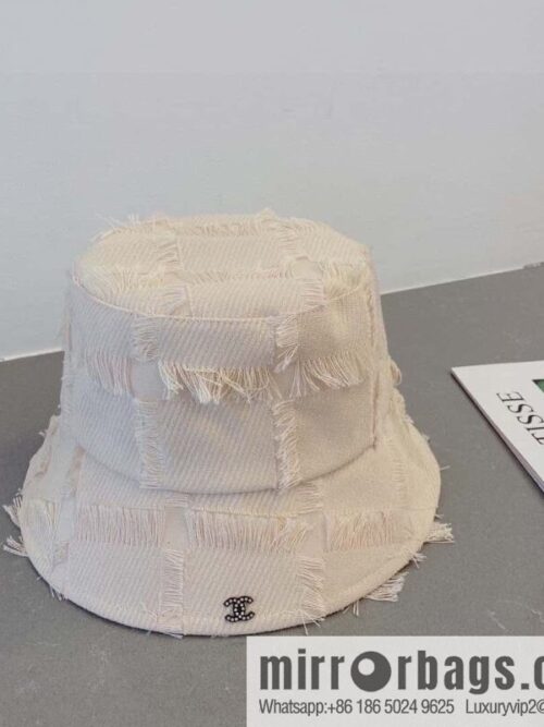 Chanel bucket hat