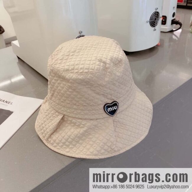 MIUMIU bucket hat