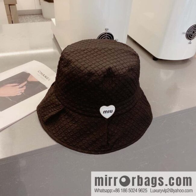 MIUMIU bucket hat