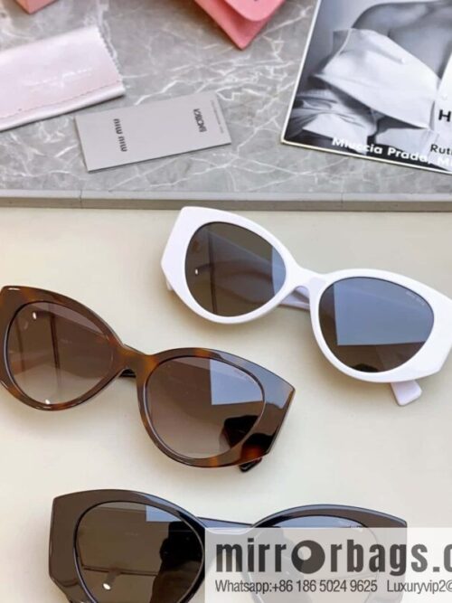 MIUMIU\'s new women\'s sunglasses