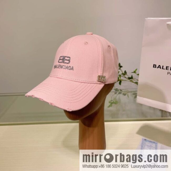 Balenciaga Balenciaga\'s new couple baseball cap