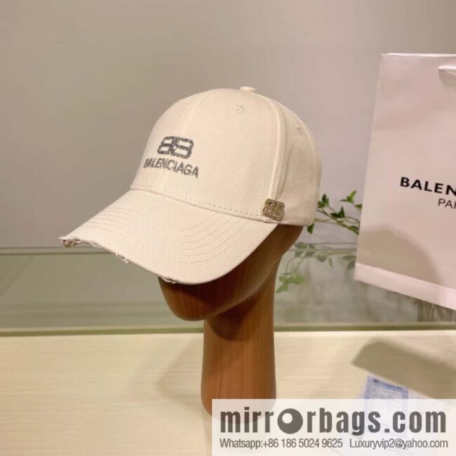 Balenciaga Balenciaga\'s new couple baseball cap