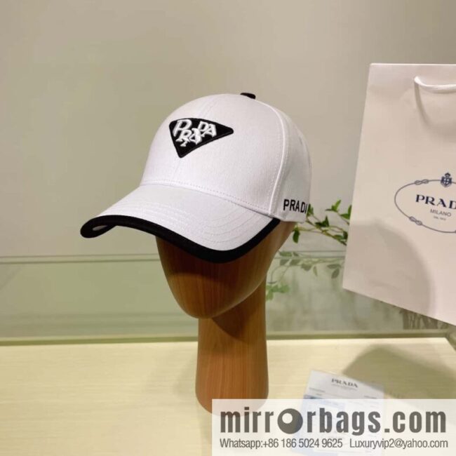 PRADA Prada new embroidered classic triangular label street cotton baseball cap