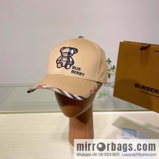 Burberry Burberry three-dimensional embroidery original baseball cap