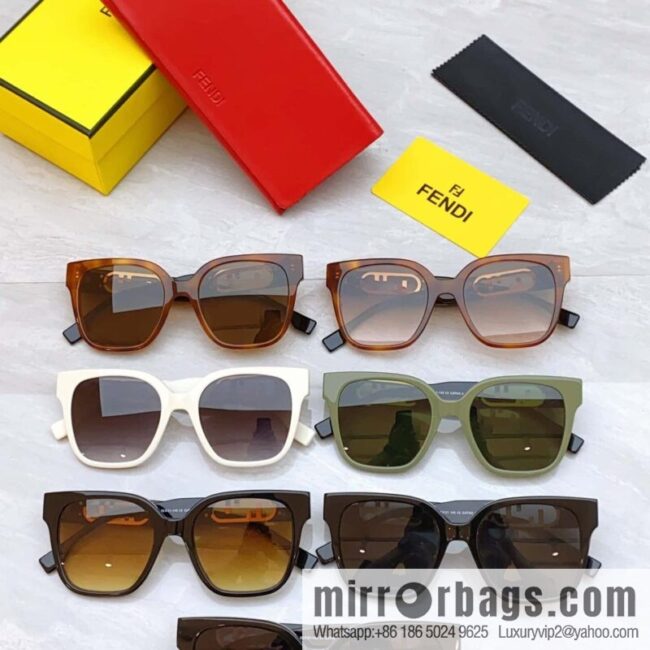 Fendi\'s new unisex sunglasses