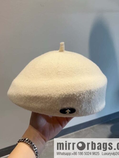 Croxin autumn and winter knitted beret