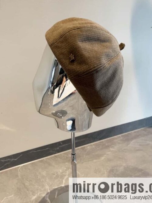 Dior star horn beret