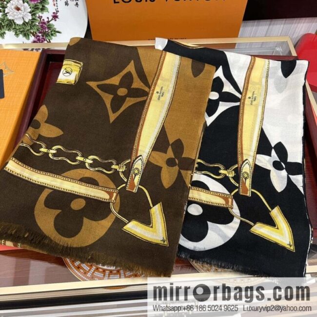 LV Louis Vuitton double-sided ring velvet long towel