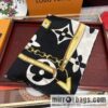 LV Louis Vuitton double-sided ring velvet long towel