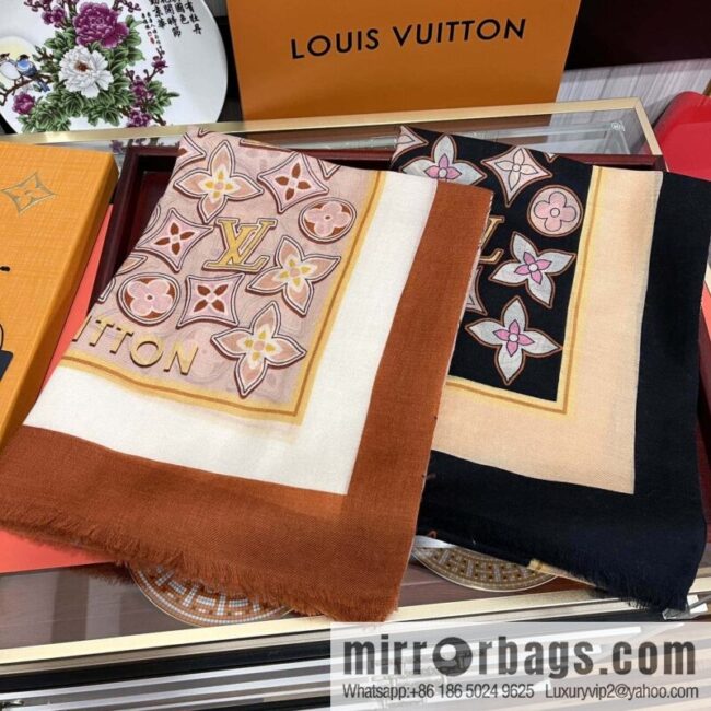 i1694094561_915_1-800x800lvmmoavnkwb56491_20250630011446.jpg LV Louis Vuitton 300 cashmere long towels