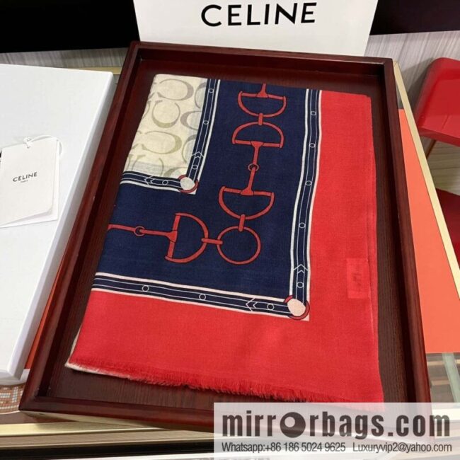 CELINE Ring Fleece