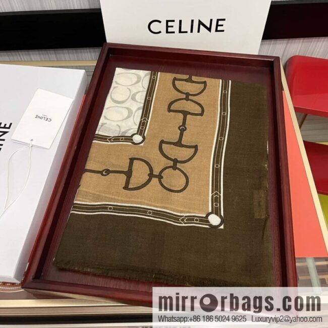 CELINE Ring Fleece