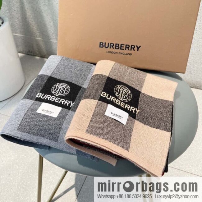 Burberry Burberry Classic War Horse 100% Imported Knitted Cashmere