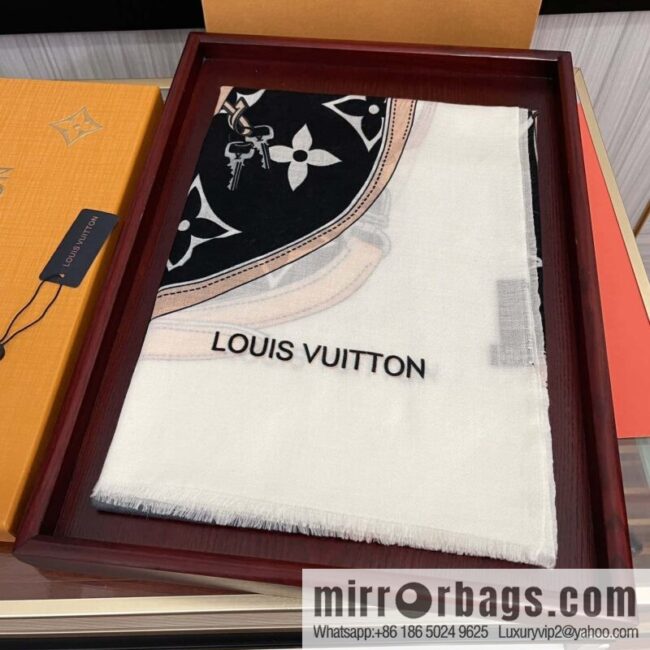 LV Louis Vuitton Ring Fleece Long Towel