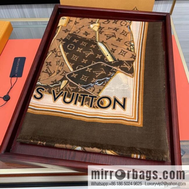LV Louis Vuitton Double Sided 300 Ring Fleece Long Towel