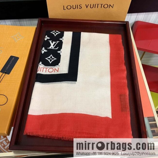 i1694613541_6697_2-800x8001faqwx0evi356097_20250630011205.jpg LV Louis Vuitton double-sided ring velvet long towel