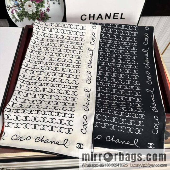 Chanel children\'s fun letter silk scarf