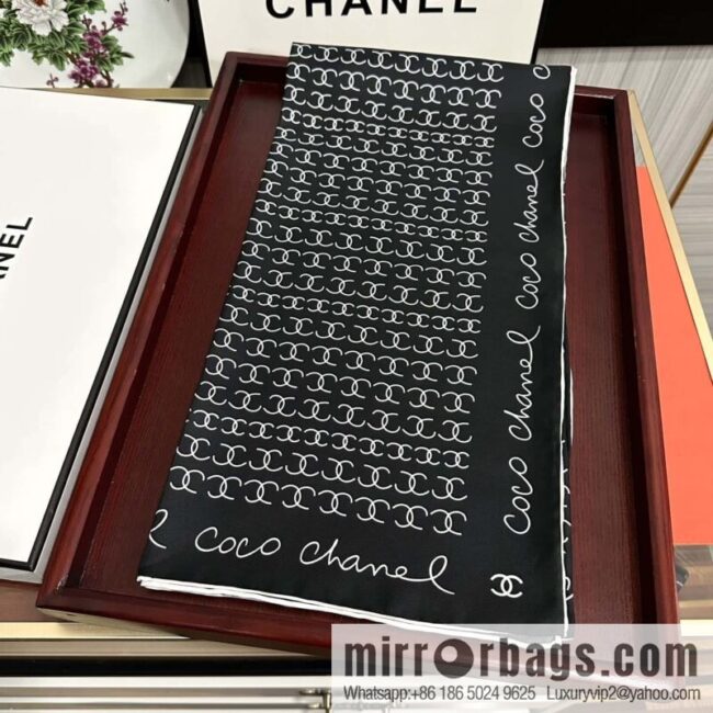 Chanel children\'s fun letter silk scarf