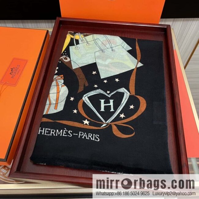 Hermes Hermes Ring Fleece Towel