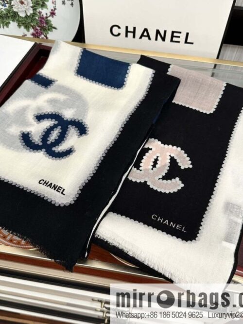 i1695129597_743_1-800x800qhibixeqjit55790_20250630011004.jpg Chanel perfume bottle cashmere scarf