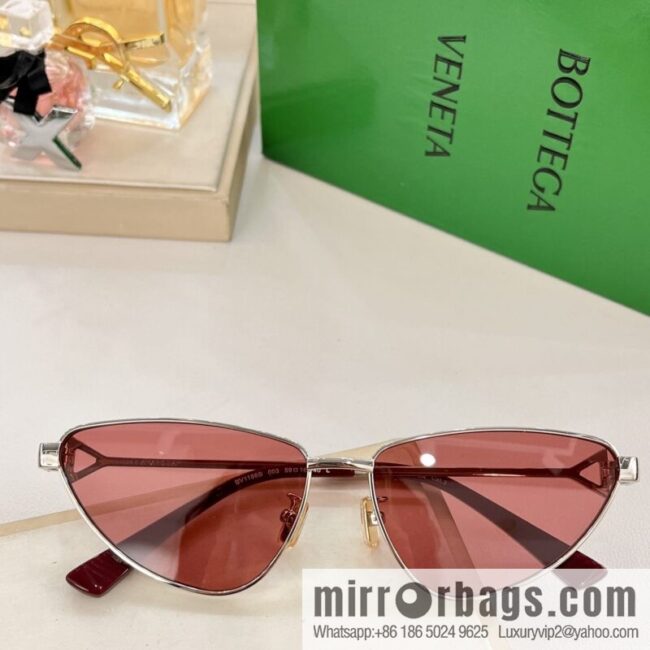 Bottega Veneta Metal Frame Women\'s Sunglasses
