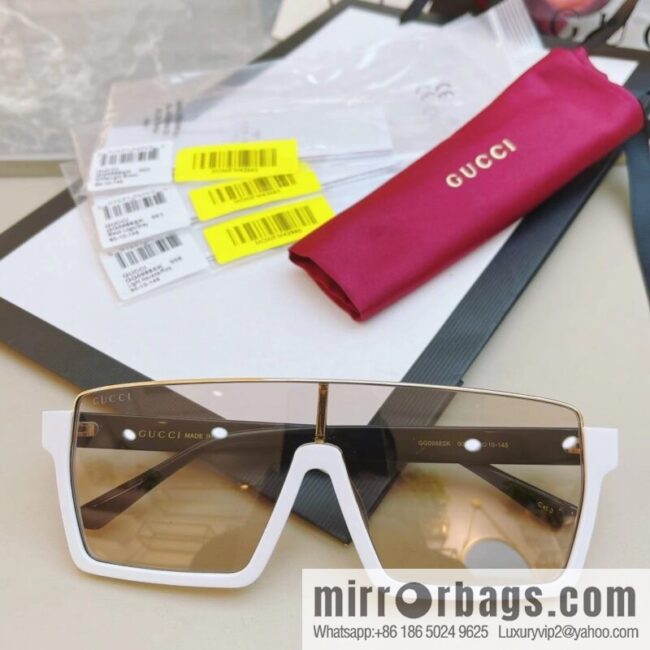 GUCCI Gucci\'s new half-frame one-piece sunglasses