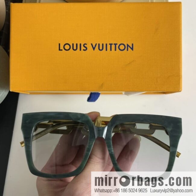 LV Louis Vuitton Large Box Unisex Sunglasses