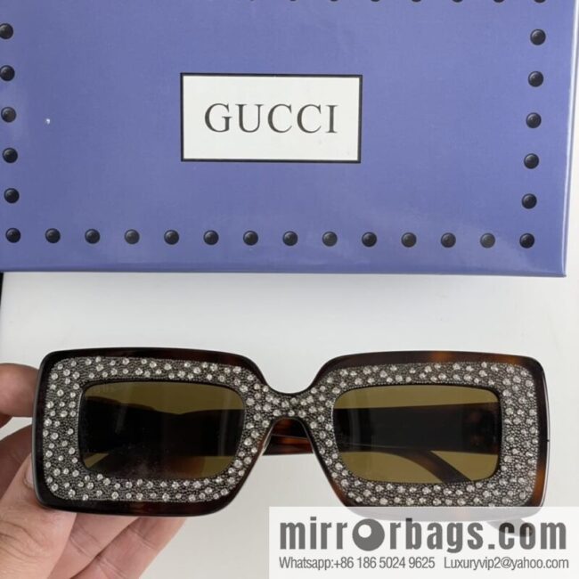 GUCCI Gucci official website catwalk model square frame women\'s sunglasses