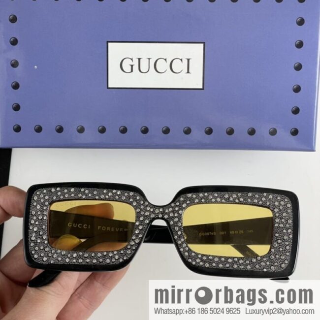 GUCCI Gucci official website catwalk model square frame women\'s sunglasses